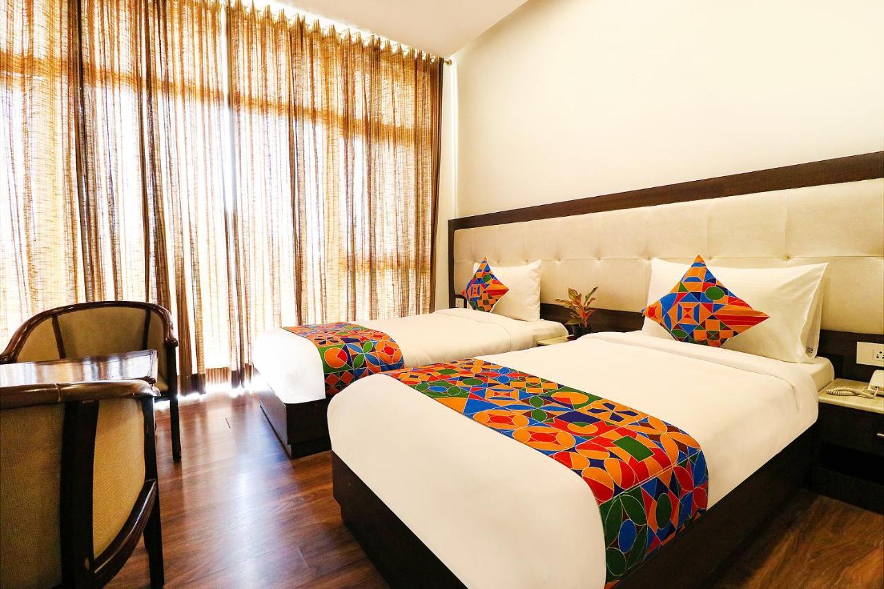 FabHotel Oyster Villa Gurgaon Eksteriør billede