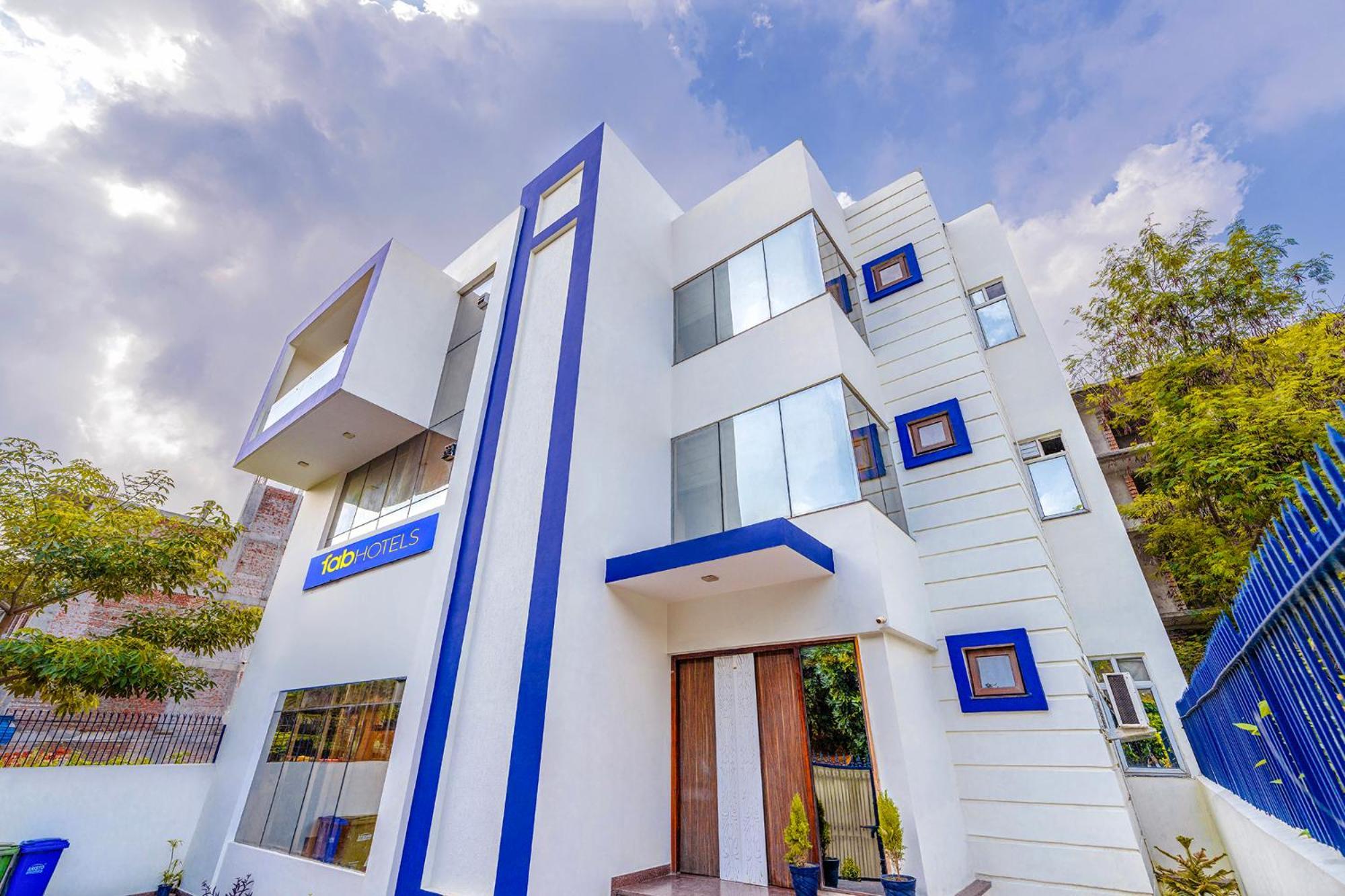 FabHotel Oyster Villa Gurgaon Eksteriør billede