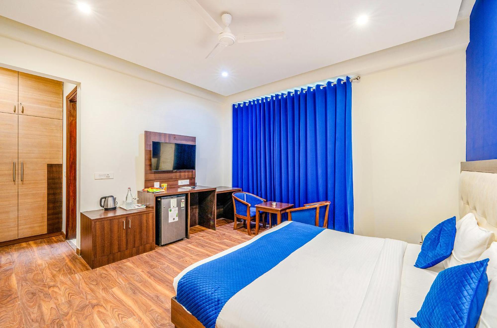 FabHotel Oyster Villa Gurgaon Eksteriør billede