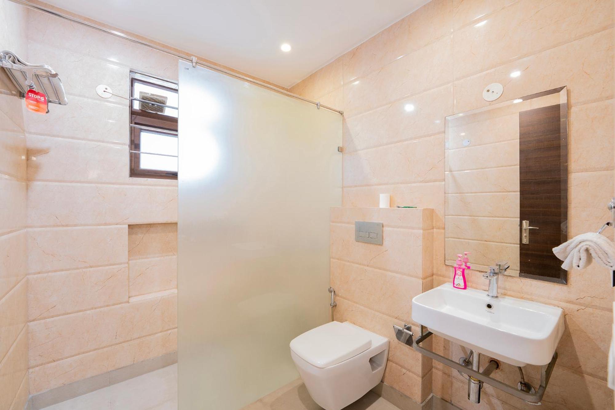 FabHotel Oyster Villa Gurgaon Eksteriør billede